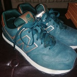 Women's New Balance 574 sneakers
